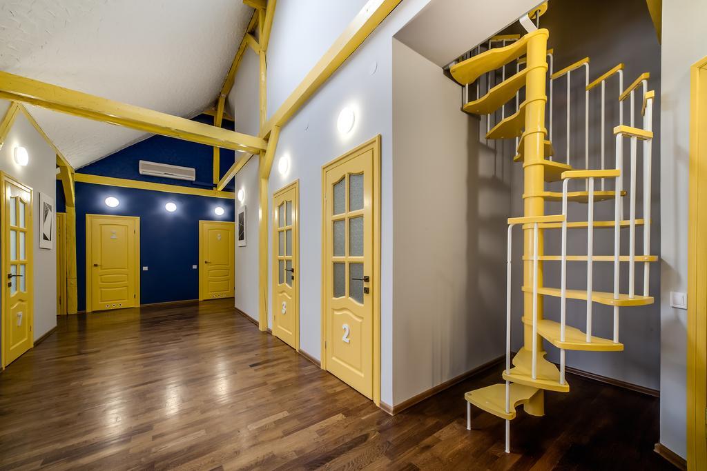 Park Plus Hostel Lviv Kültér fotó