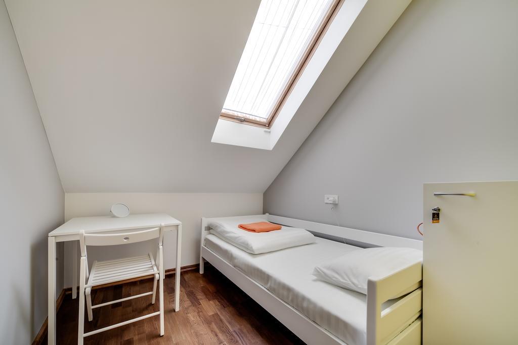 Park Plus Hostel Lviv Szoba fotó