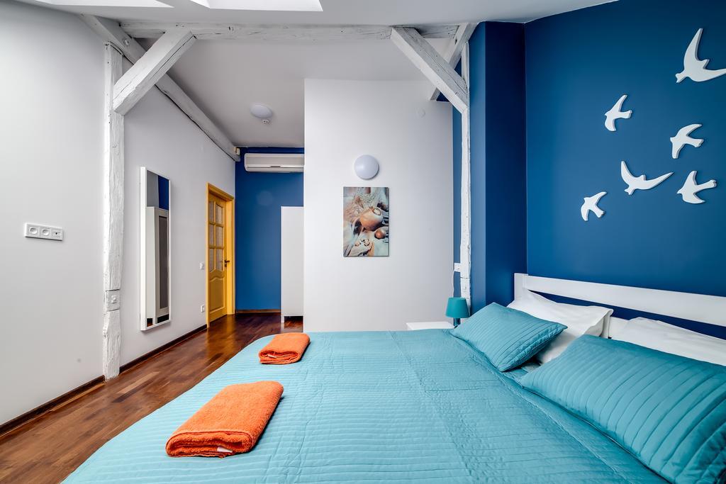 Park Plus Hostel Lviv Szoba fotó