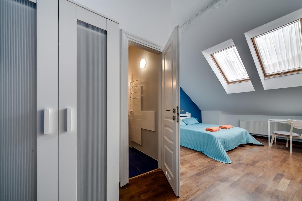 Park Plus Hostel Lviv Szoba fotó
