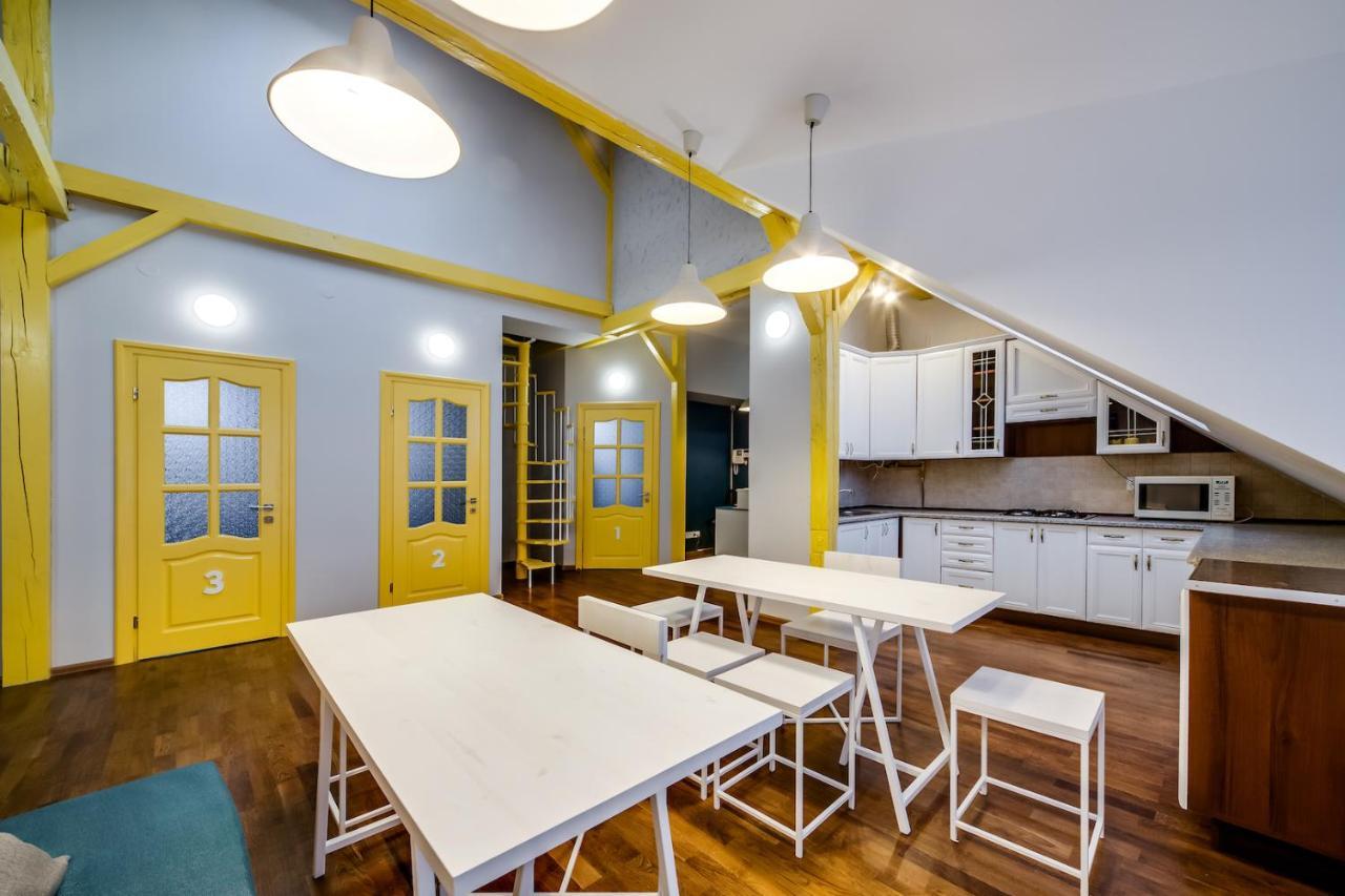 Park Plus Hostel Lviv Kültér fotó